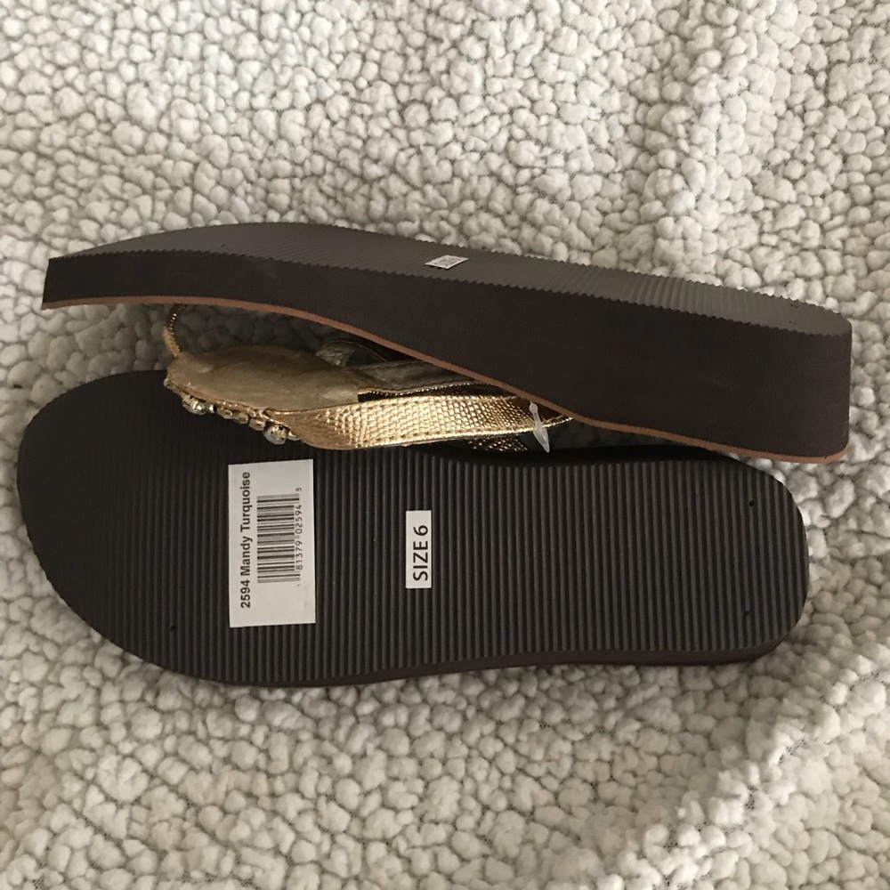 New Sandals - Picture 4 of 4